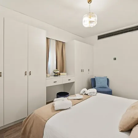 Lazuli Sea View Beachfront Ap 254 Larnaca