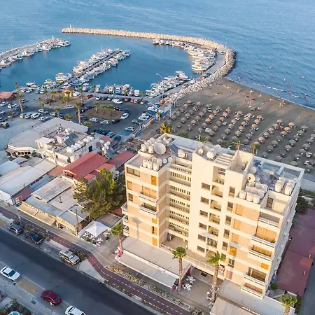 Lazuli Sea View Beachfront Ap 254 Apartmán *