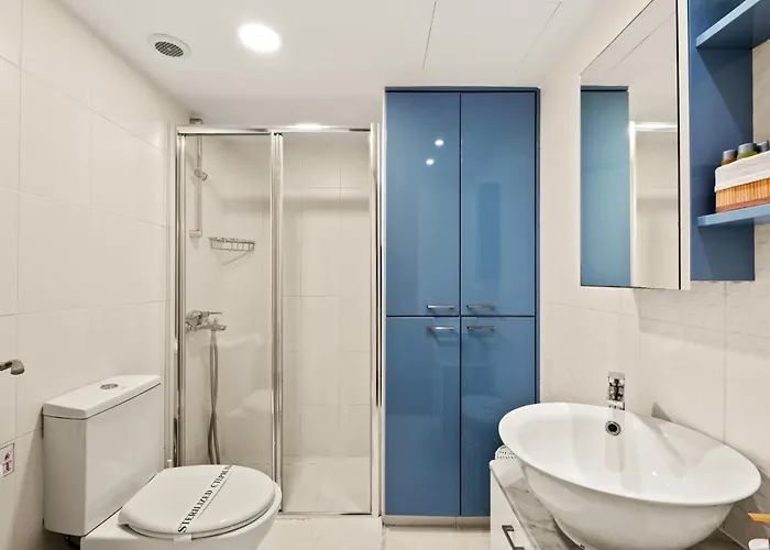 Lazuli Sea View Beachfront Ap 254 * Larnaca