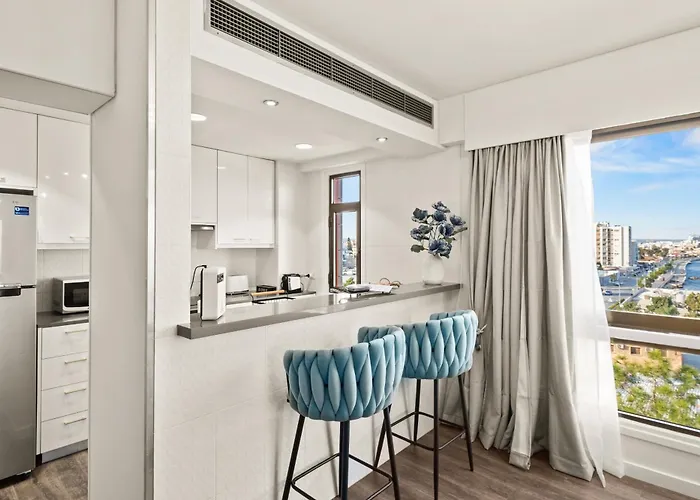 Lazuli Sea View Beachfront Ap 254 Апартаменты