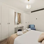 Lazuli Sea View Beachfront Ap 254 Larnaca